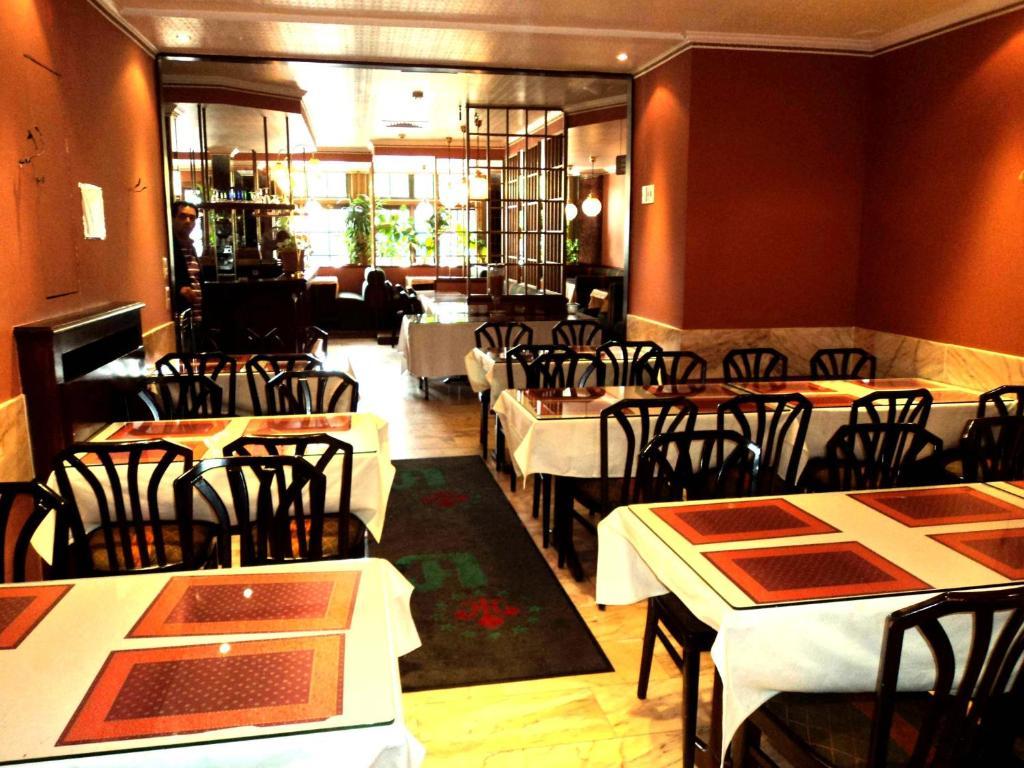 Hotel Continental Saint-Gilles Kültér fotó