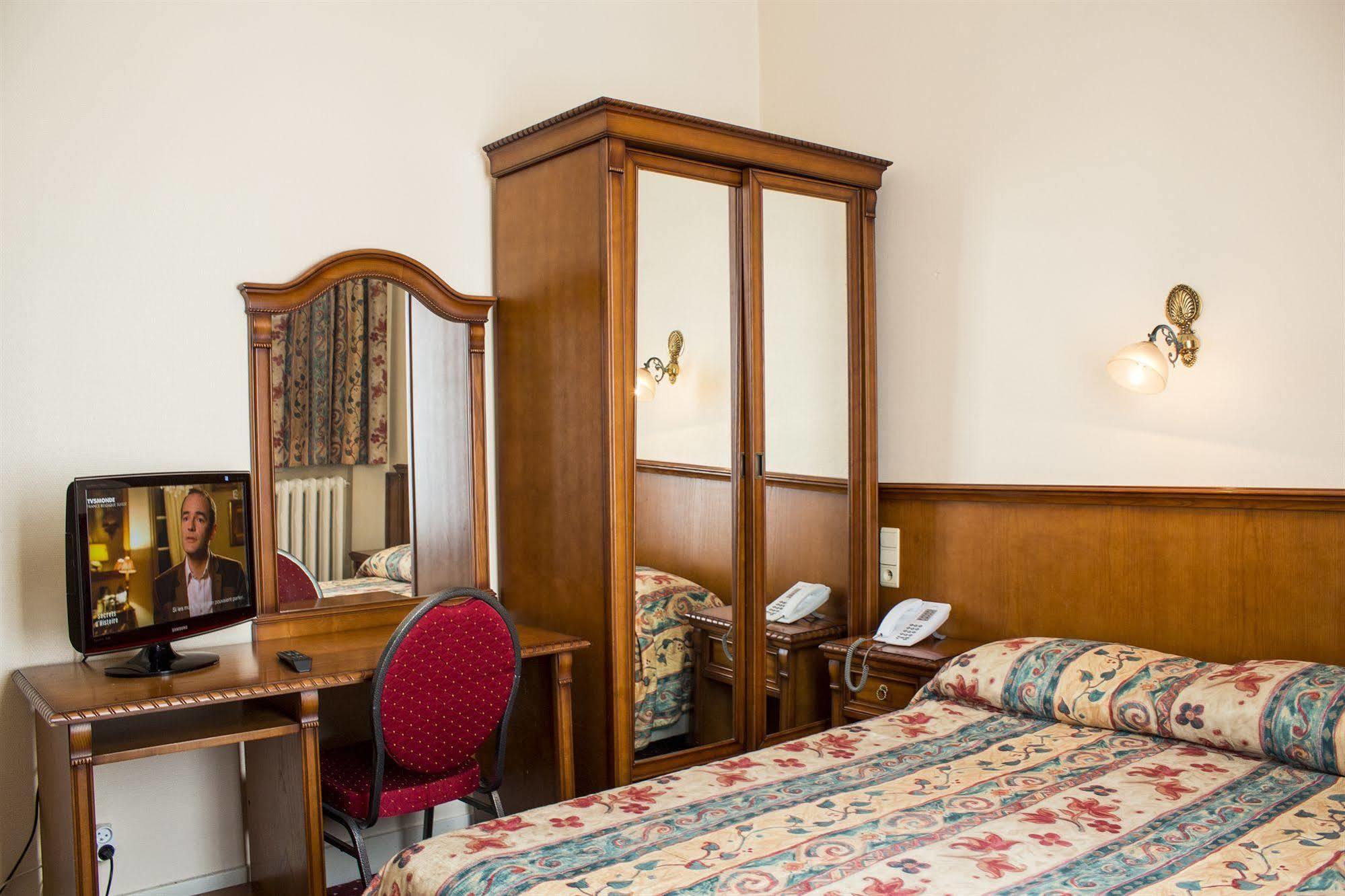 Hotel Continental Saint-Gilles Kültér fotó